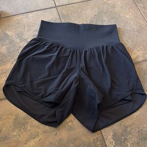 Nulu and Mesh HR Yoga Short lululemon short